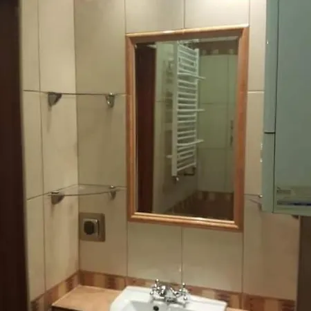 Maly Apartament Ania Устка